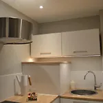 Maison Verte Centre דירה *
