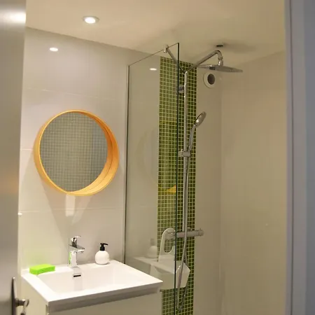 Maison Verte Centre Apartment